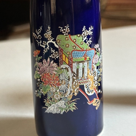 Vintage Cobalt Blue Japanese Mini Vases & Container (Set of 7) - Picture 8 of 11